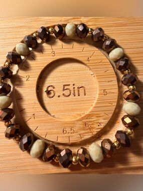 Faceted Brown and Cream Beaded Stretch Bracelet